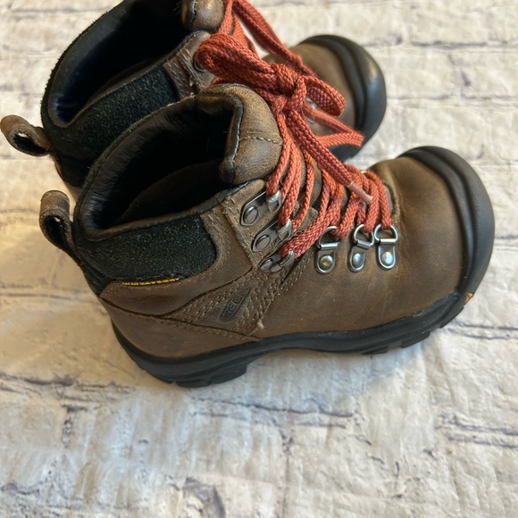 KEEN PYRENEES HIKING BOOTS BROWN SYRUP ORANGE LACES WATERPROOF LEATHER SIZE 11 - Picture 2 of 8
